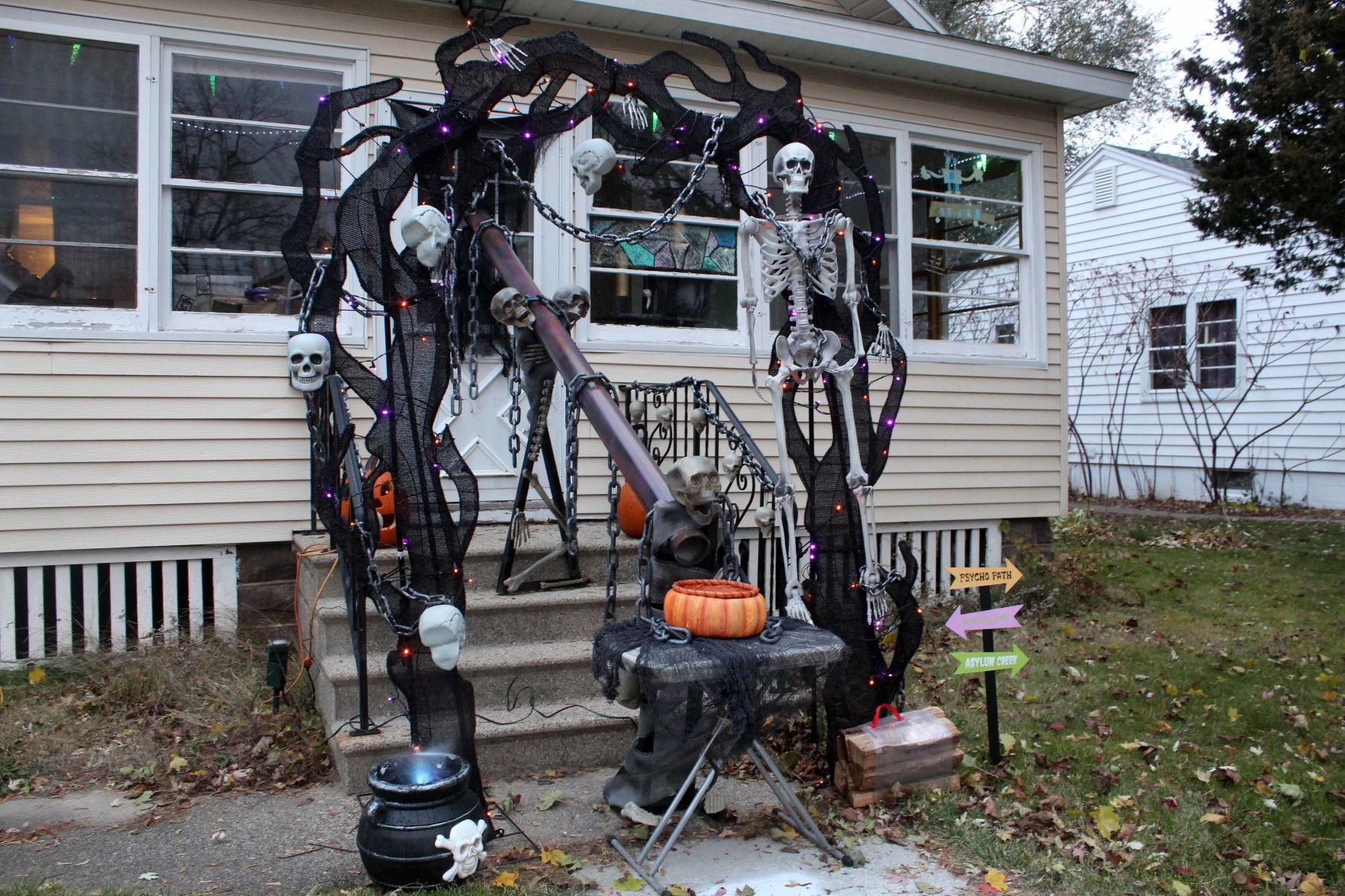 110220-port-gallery-treat049.jpg